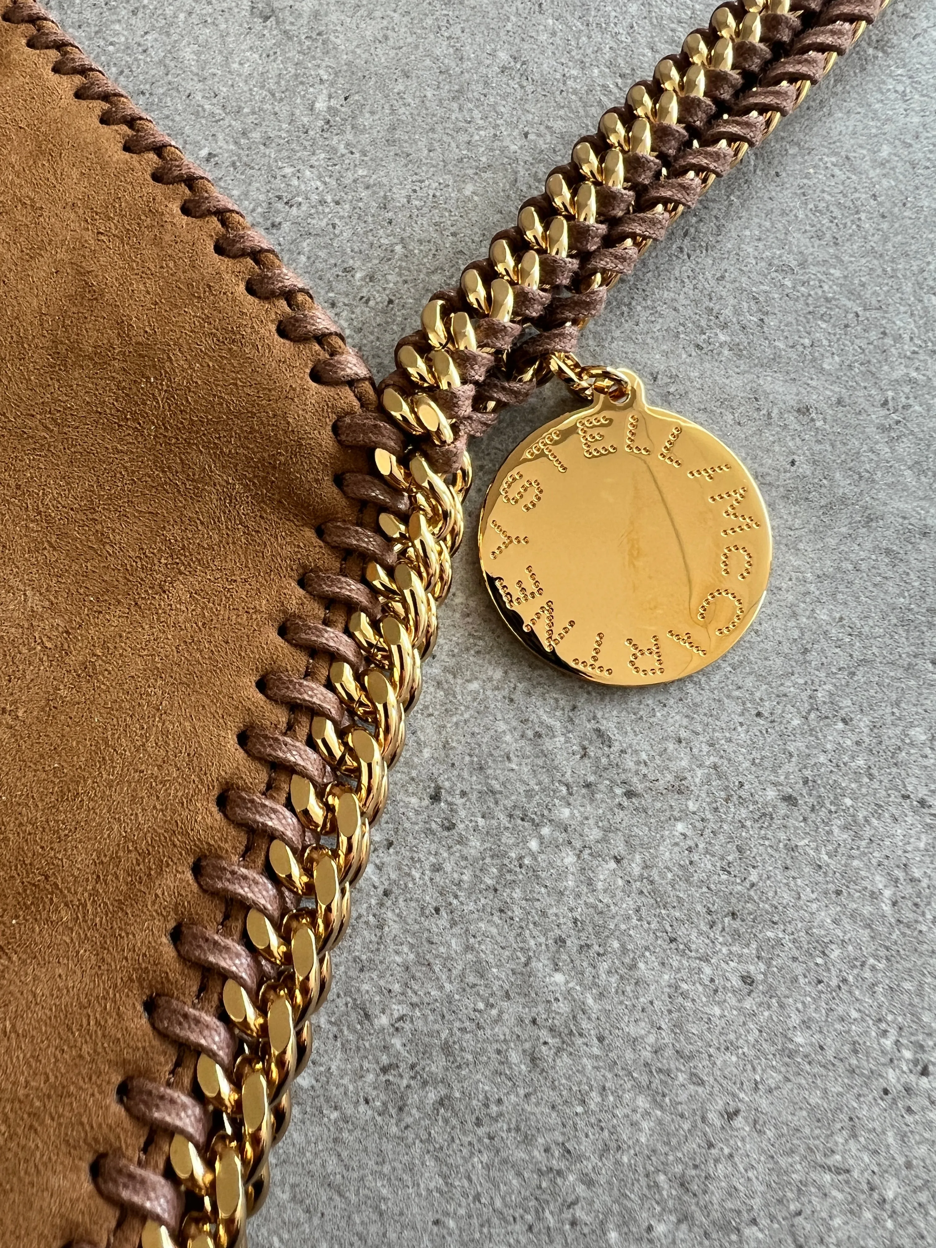 Baby Bella Große Schultertasche Wildleder, Brandy (G) Taschen_Stella Mccartney_Taschen