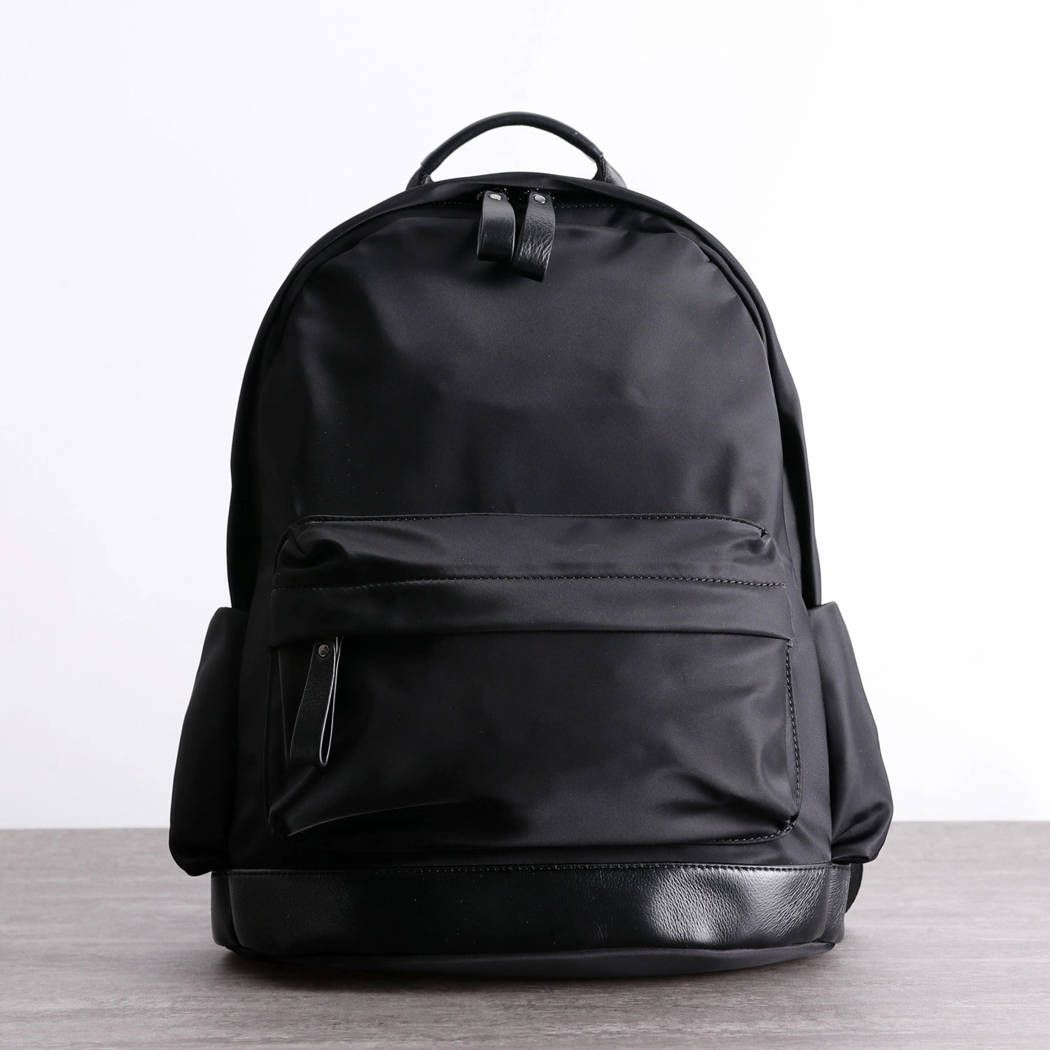 Schwarzer Nylon-Leder Umhängetaschen-Rucksack Damen Schulrucksack Handtasche Nylon-Leder Reiserucksack für Frauen