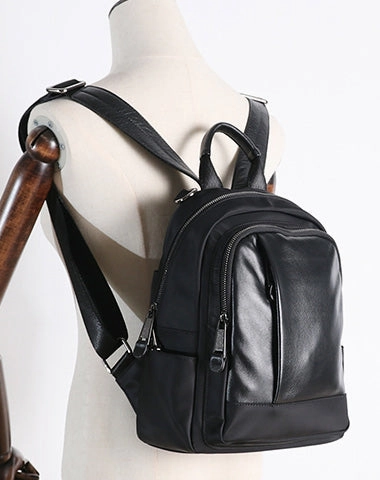 Schwarzer Nylon-Leder Umhängetaschen-Rucksack Damen Kleine Schulrucksäcke Handtasche Nylon-Leder Reiserucksack für Frauen