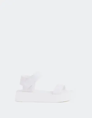 Buttercup Weißes Leder