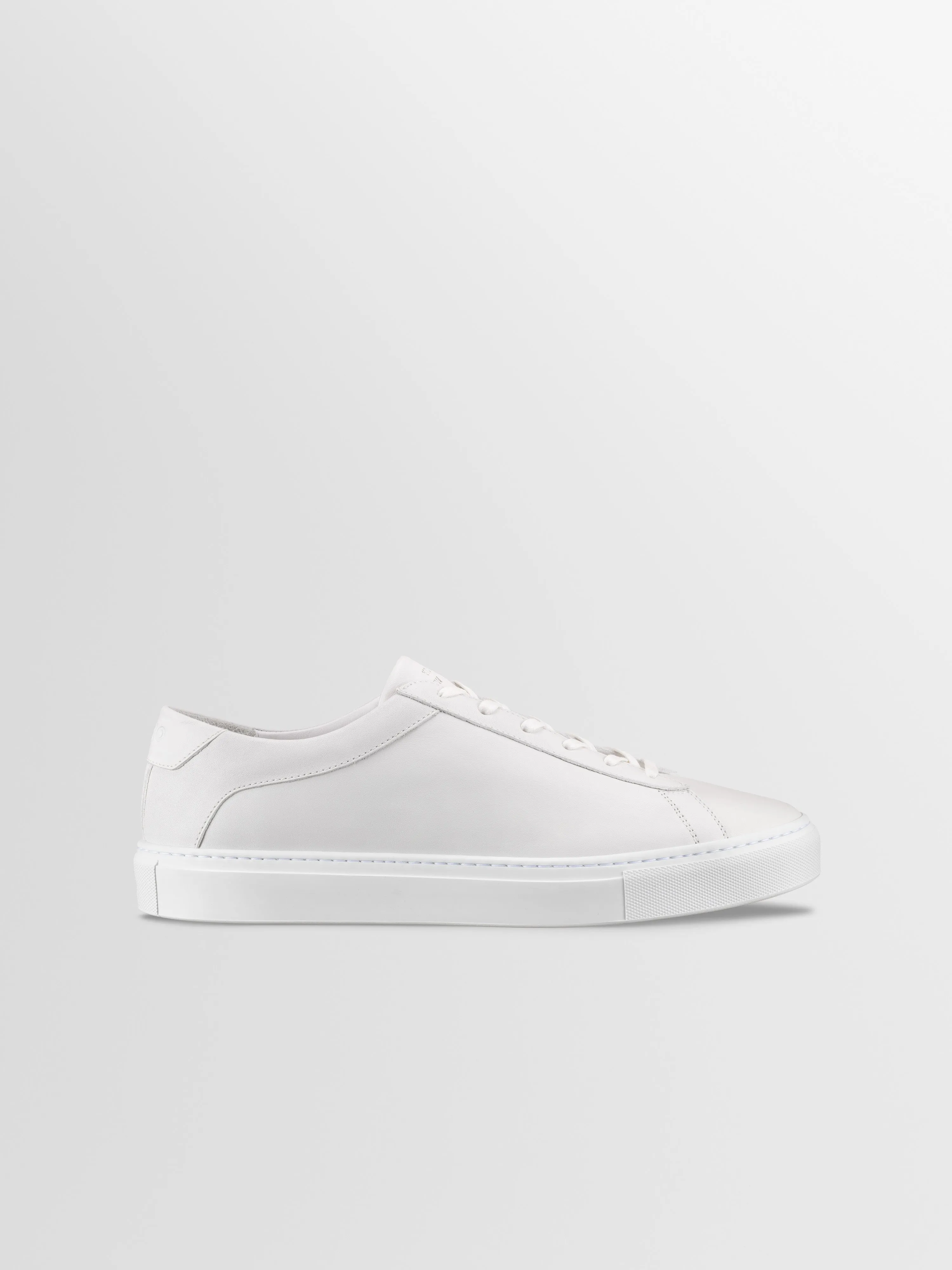 Capri in Triple Weiße Rose Amboss