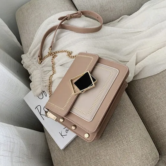 Ketten-PU-Leder Umhängetasche für Damen 2020 Kleine Schulter Messenger Tasche Spezielles Schloss Design Damen Reise Handtasche Fashion Nova Taschen