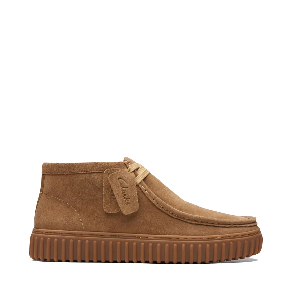 Clarks Herren Torhill Hi Suede Moc Toe Schnürstiefel in Sand