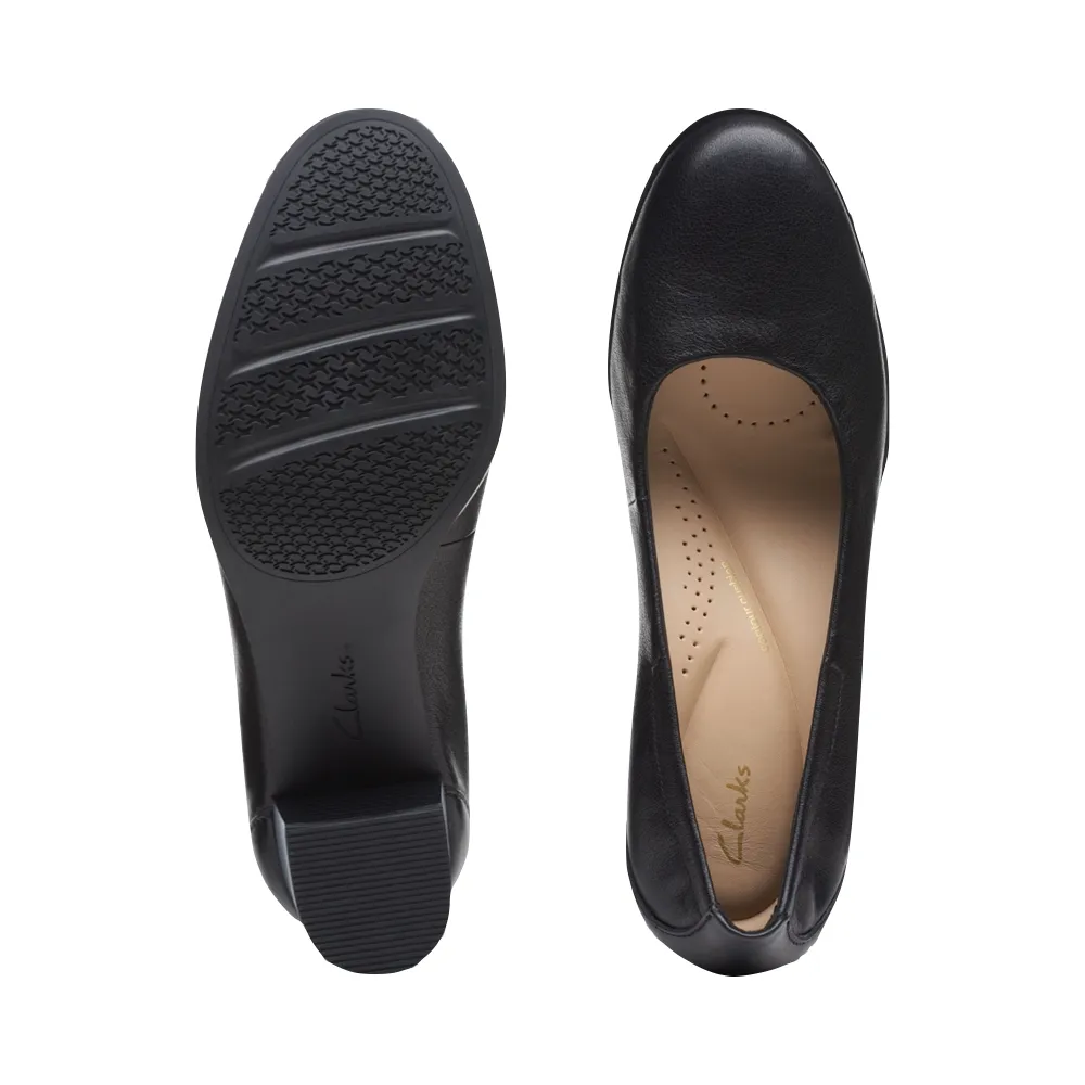Clarks Damen Loken Step Leder-Pumps mit Absatz in Schwarz