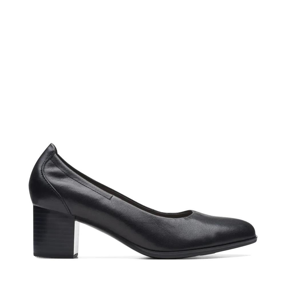 Clarks Damen Loken Step Leder-Pumps mit Absatz in Schwarz