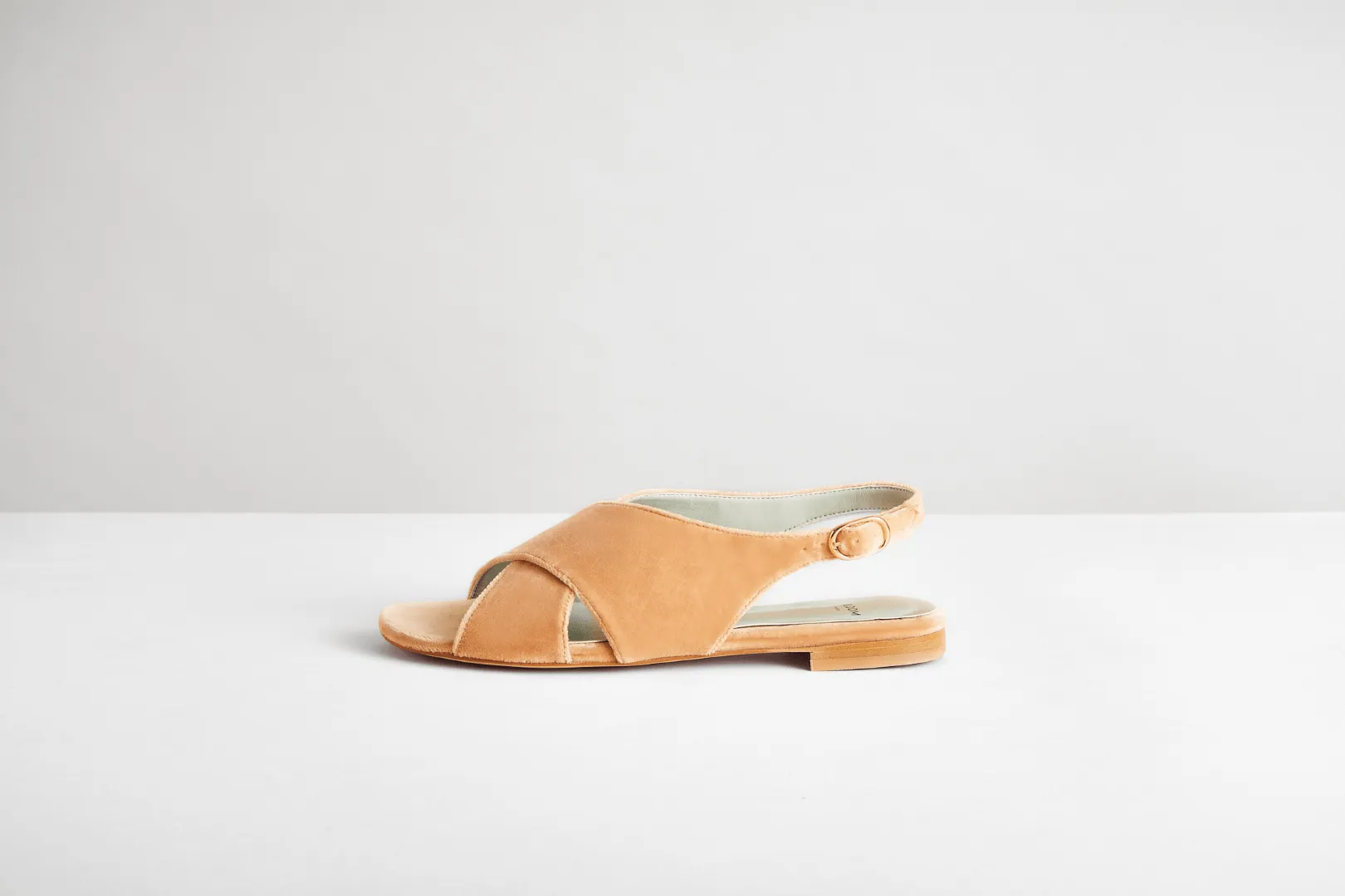 Baumwoll-Samt Vegane Crossover Slingback Sandalen | Blassrosa