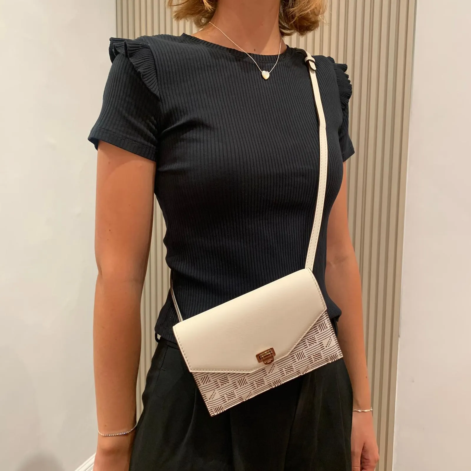 Crossbody Klappe / Gürteltasche Kalb, Classique Moreau Taschen