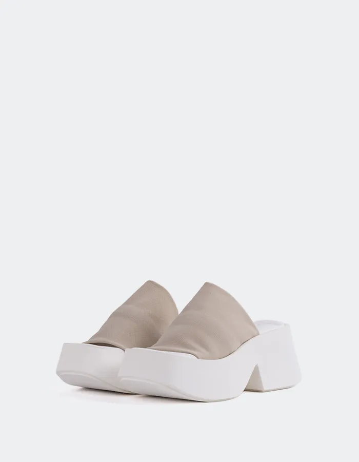 Sanftes Taupe Lycra