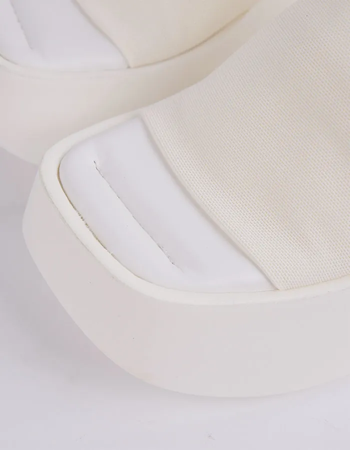 Sanftes weißes Lycra