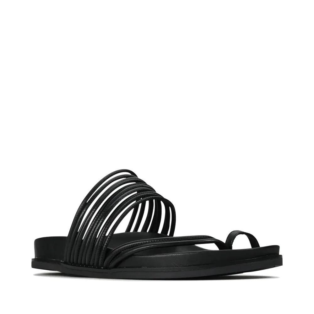 EOS Damen Carmella Zehenschlupf-Sandale in Schwarz