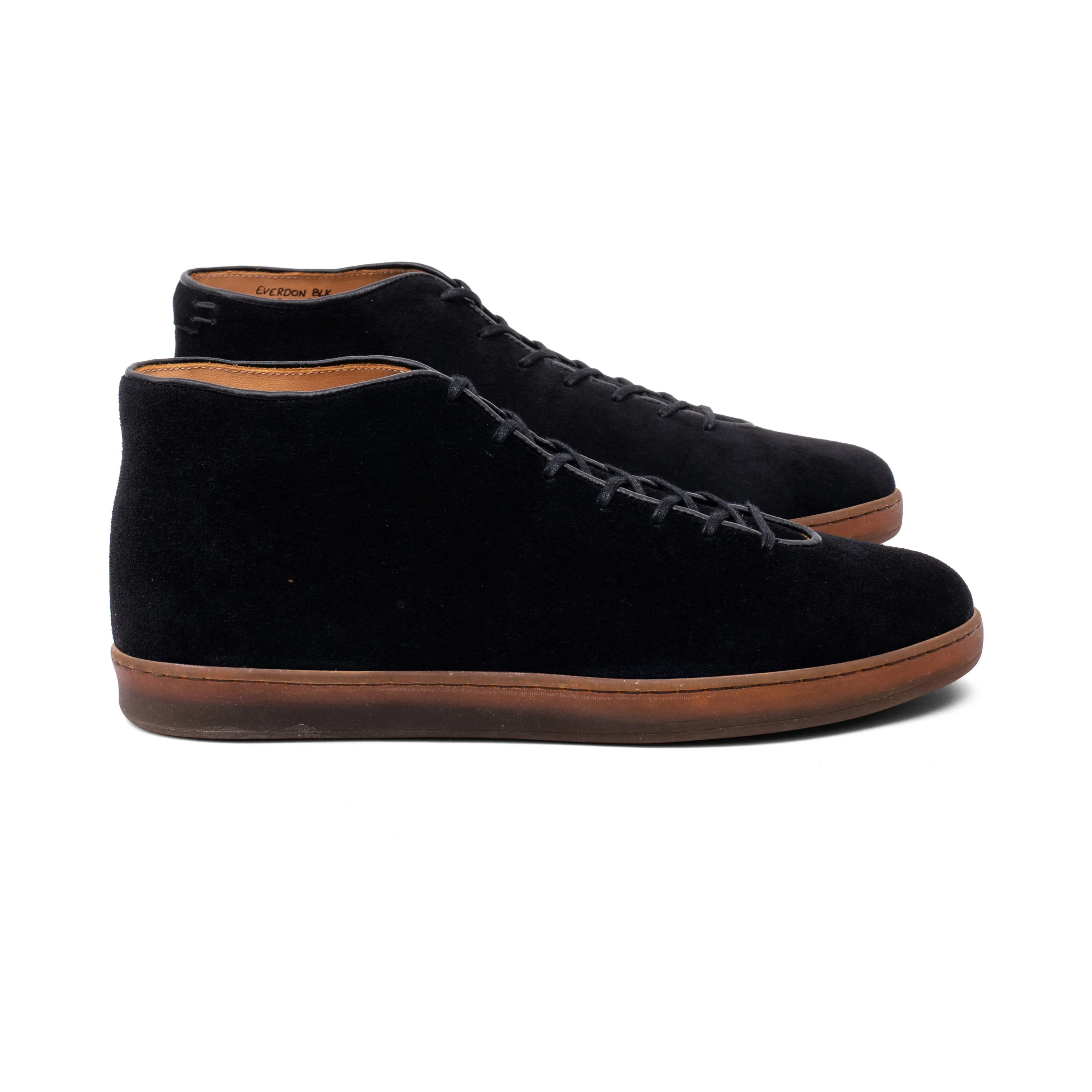 Everdon Wholecut Mid - Schwarzes schottisches Wildleder