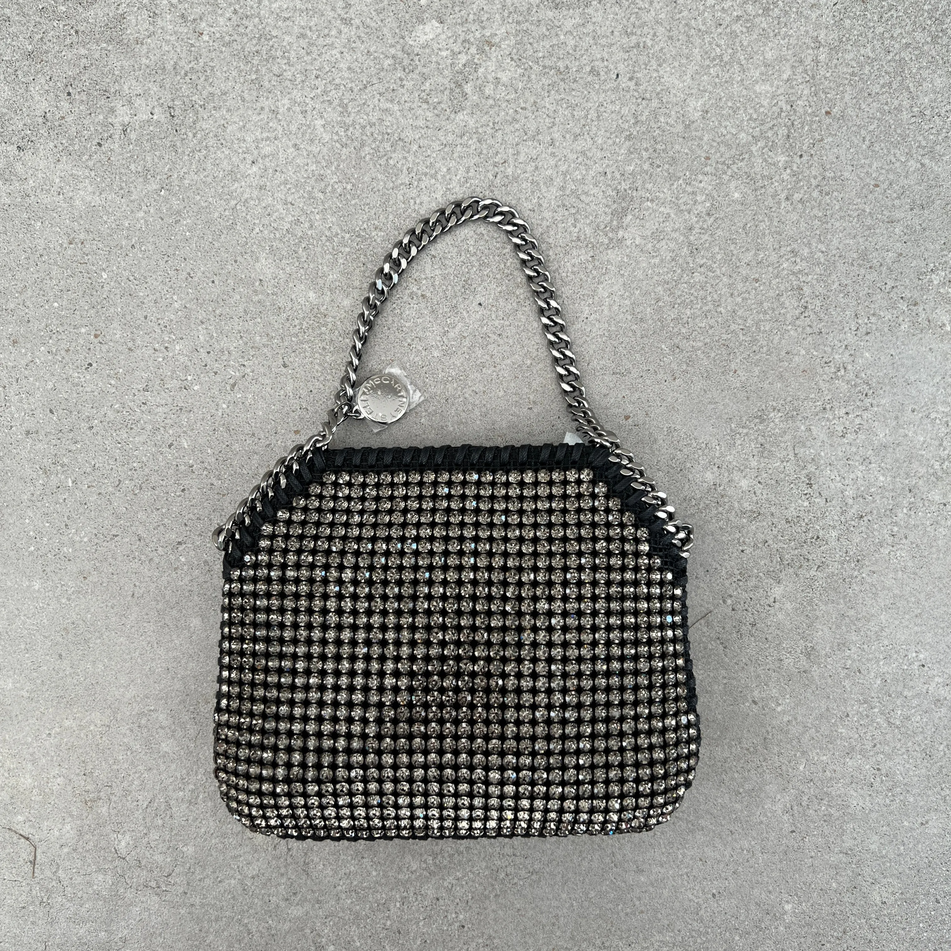 Falabella Abendtasche mit Kristallbesatz, Schwarz Taschen_Stella Mccartney_Taschen
