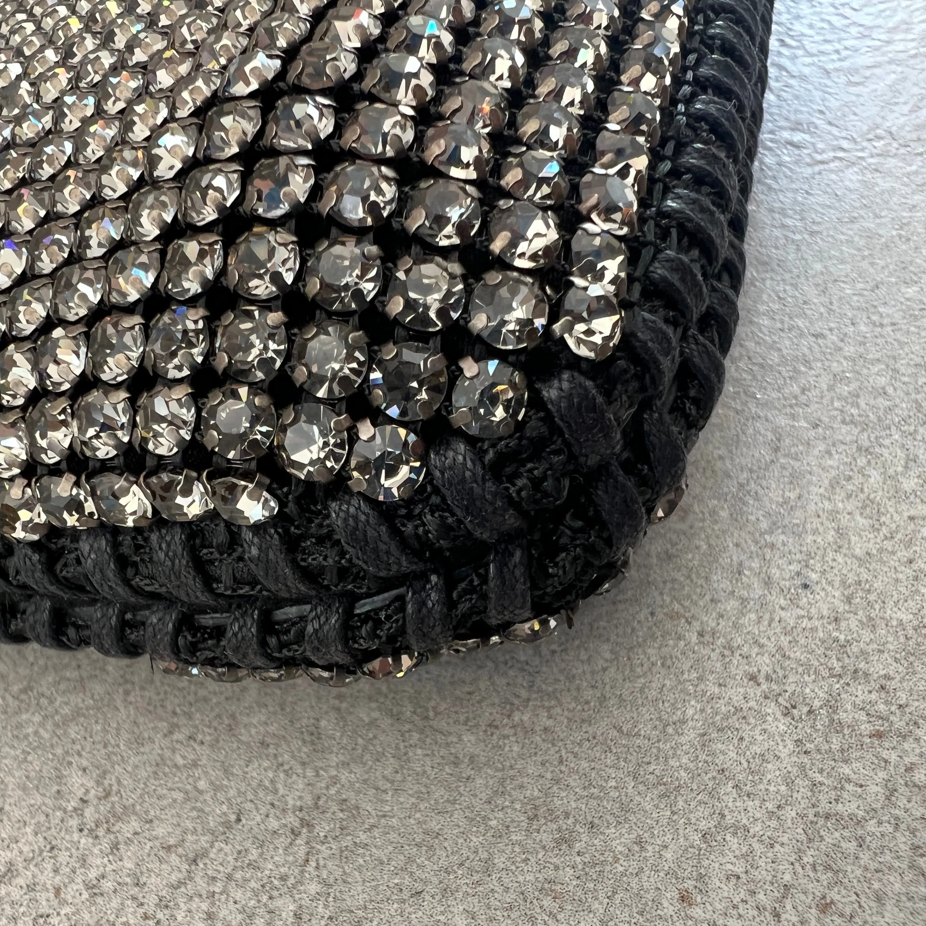 Falabella Abendtasche mit Kristallbesatz, Schwarz Taschen_Stella Mccartney_Taschen