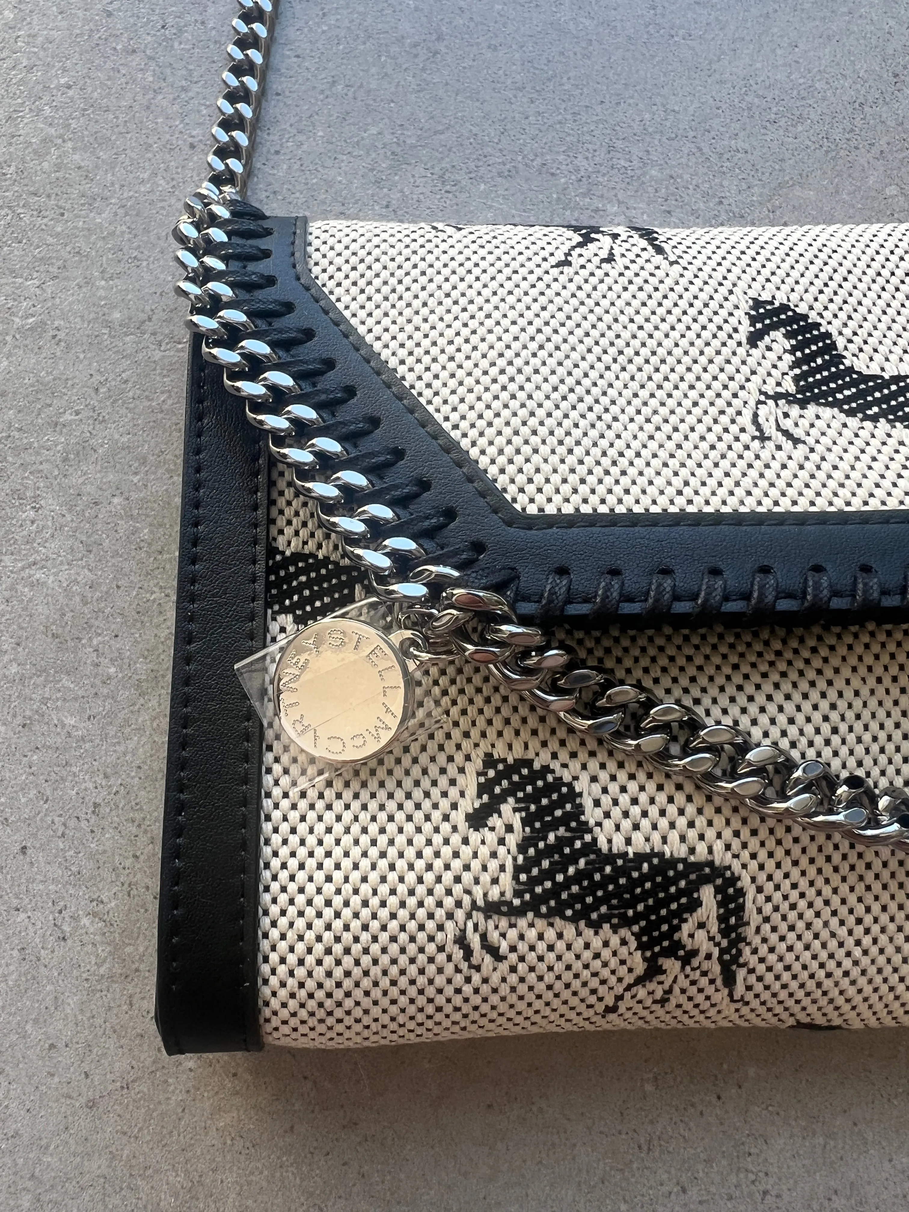 Falabella WOC Pferde Jacquard-Stoff, Creme/Schwarz Taschen_Stella Mccartney_Taschen