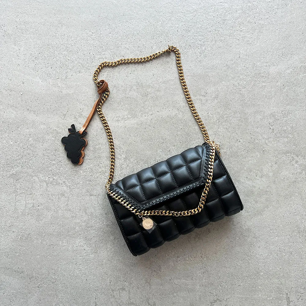 Falabella WOC Stepptasche (G), Schwarze Taschen_Stella Mccartney_Taschen