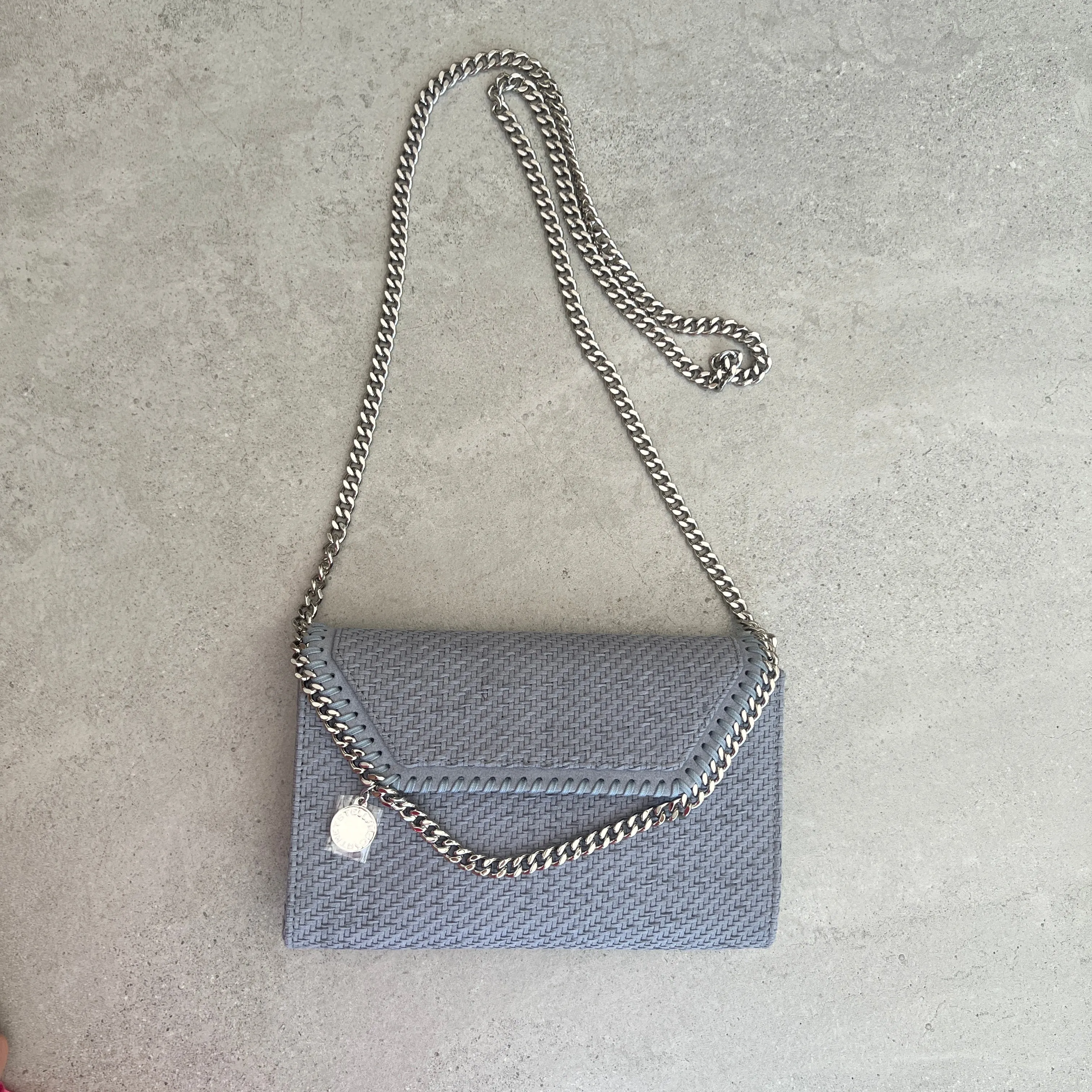 Falabella WOC Gewebter Veganer Wildleder, Blau Grau Taschen_Stella Mccartney_Taschen
