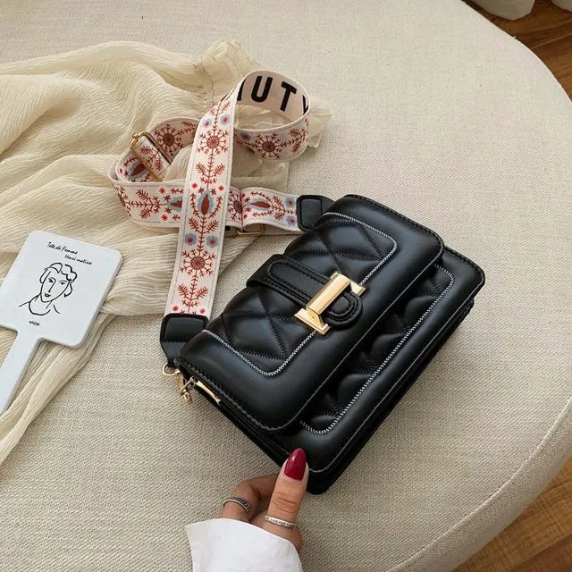 Modische Damen-Designer-Schultertasche aus hochwertigem PU-Leder, Marken-Tragetaschen für Damen, weiße Umhängetasche für Frauen, Handtasche, Fashion Nova Taschen 2020