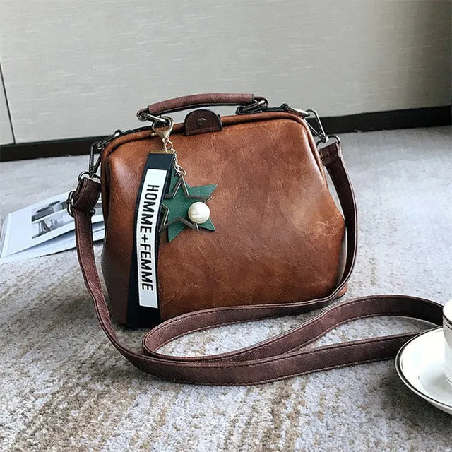 Mode Damen Handtasche Neue Weibliche Stern Anhänger Quaste Nieten PU Leder Umhängetasche Schultertasche Casual Berühmter Arzt Damen Taschen Fashion Nova Taschen