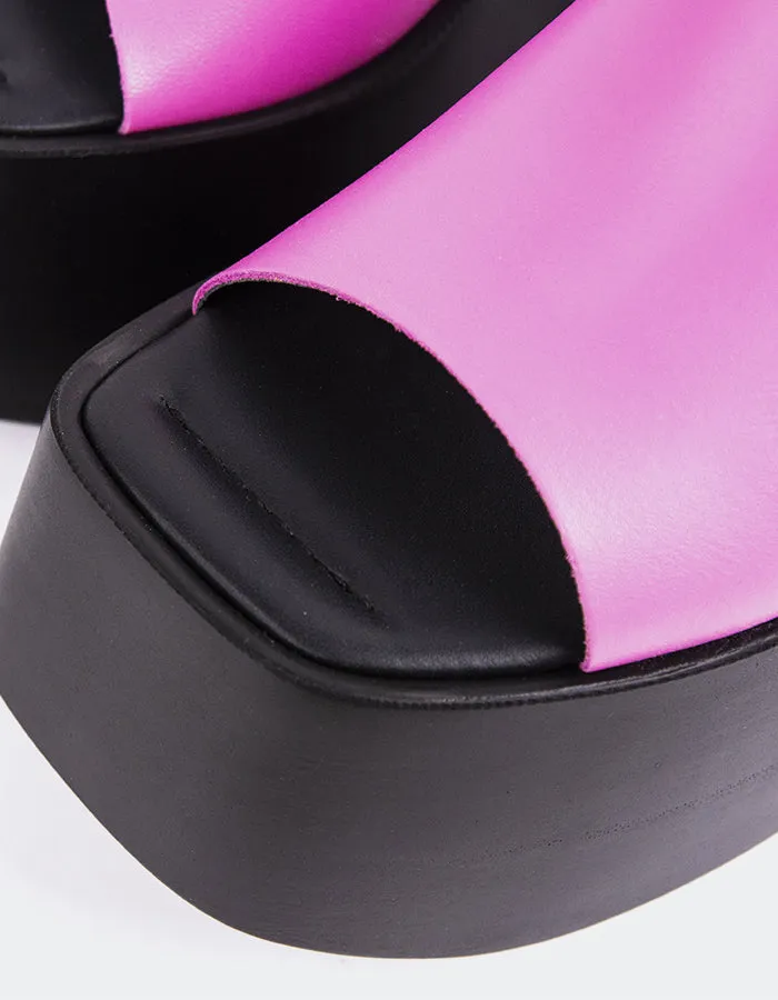 Fidèle Fucshia Leder
