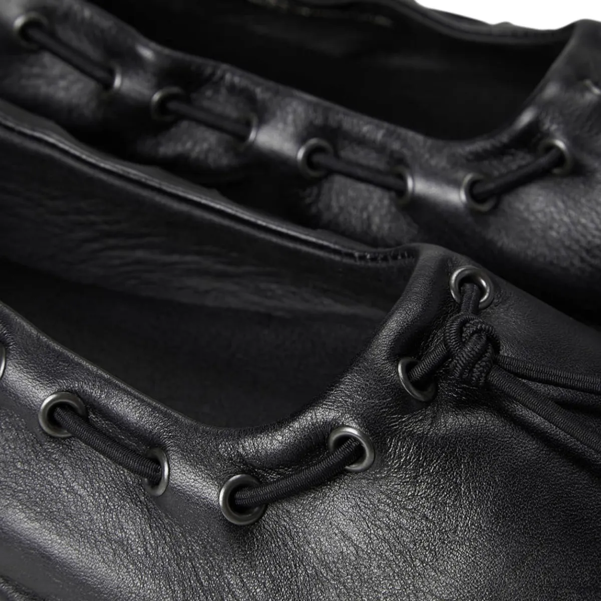 Fly London Damen BAPI264 Schwarz Samt Leder