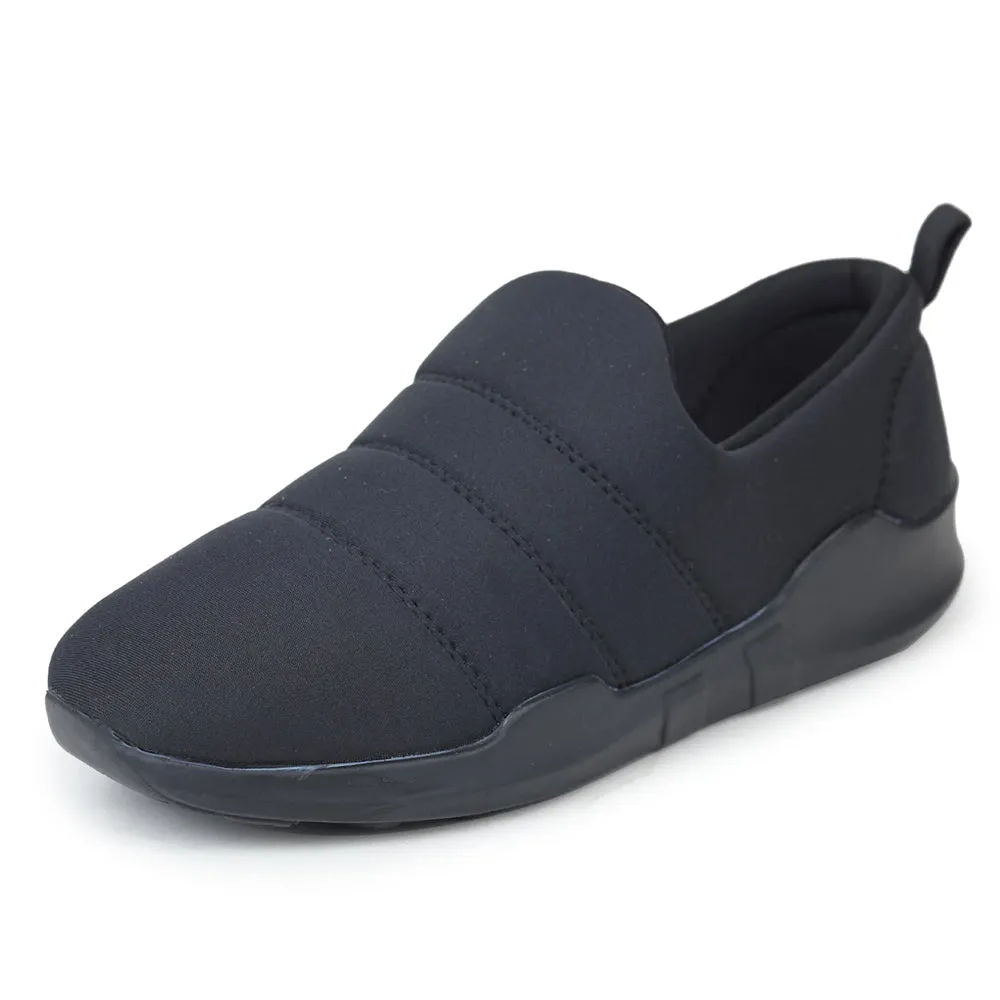 Force 10 Nicht schnürbare schwarze lässige Schlupfschuhe für Damen AVILA-BLK von Liberty