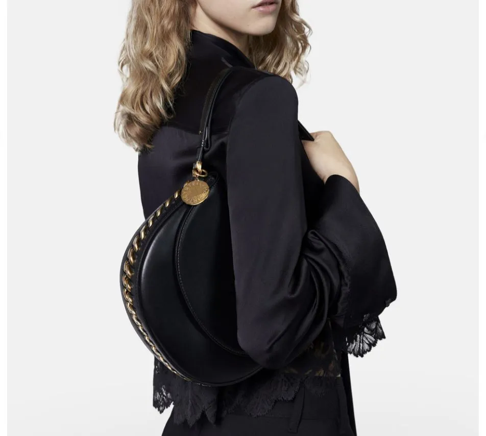 Frayme Medium Klapptasche Alter Mat, Schwarze Taschen_Stella Mccartney_Taschen