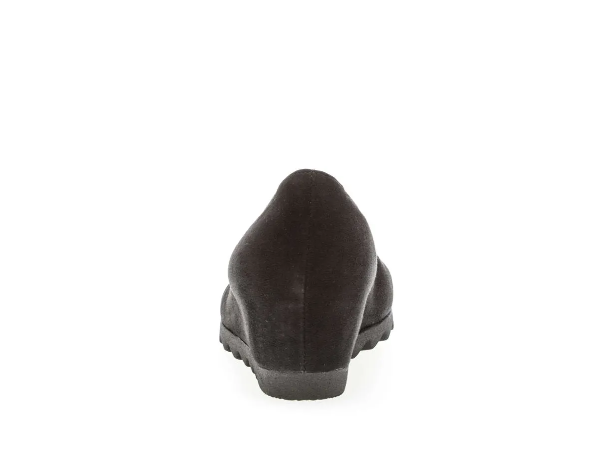 Gabor Damen 95.320.17 Keilabsatz Schwarz Wildleder