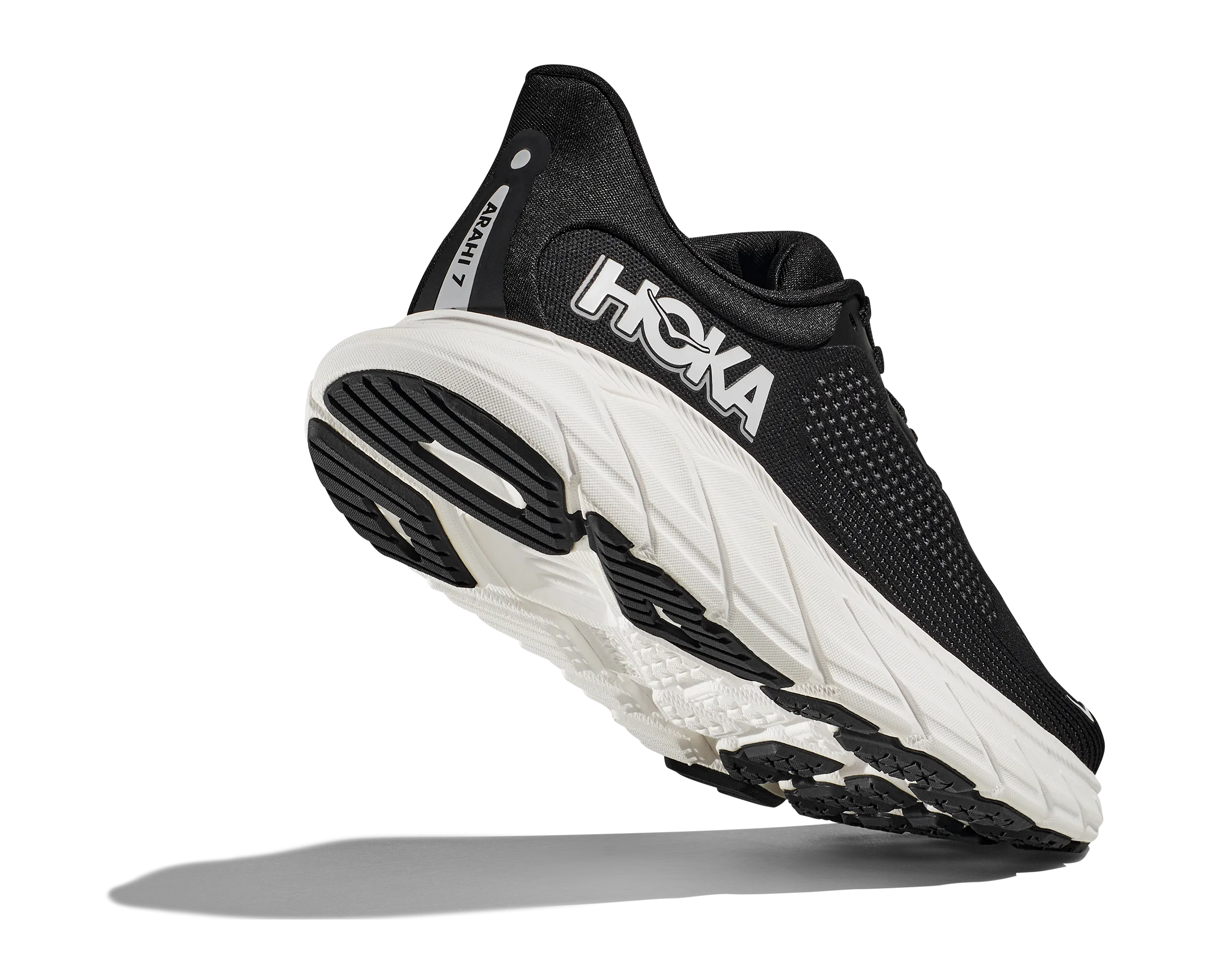 HOKA ARAHI V7 WEIT DAMEN