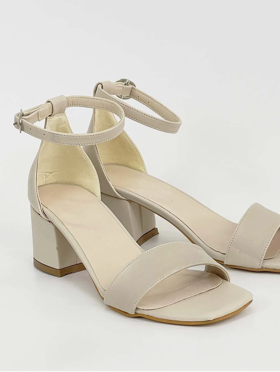 Iva Vegan Leder Niedriger Absatz | Beige
