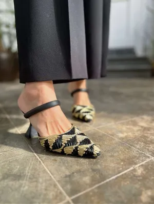 Lady Grace Vegane Pumps mit Absatz | Gold