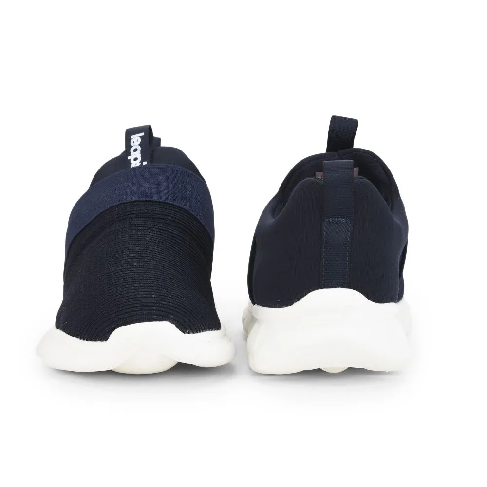 Leap7x Schlupfschuhe ohne Schnürung in Marineblau für Damen von MERCY By Liberty
