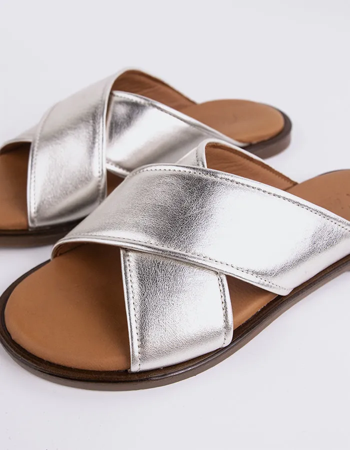 Marigny Silber Metall