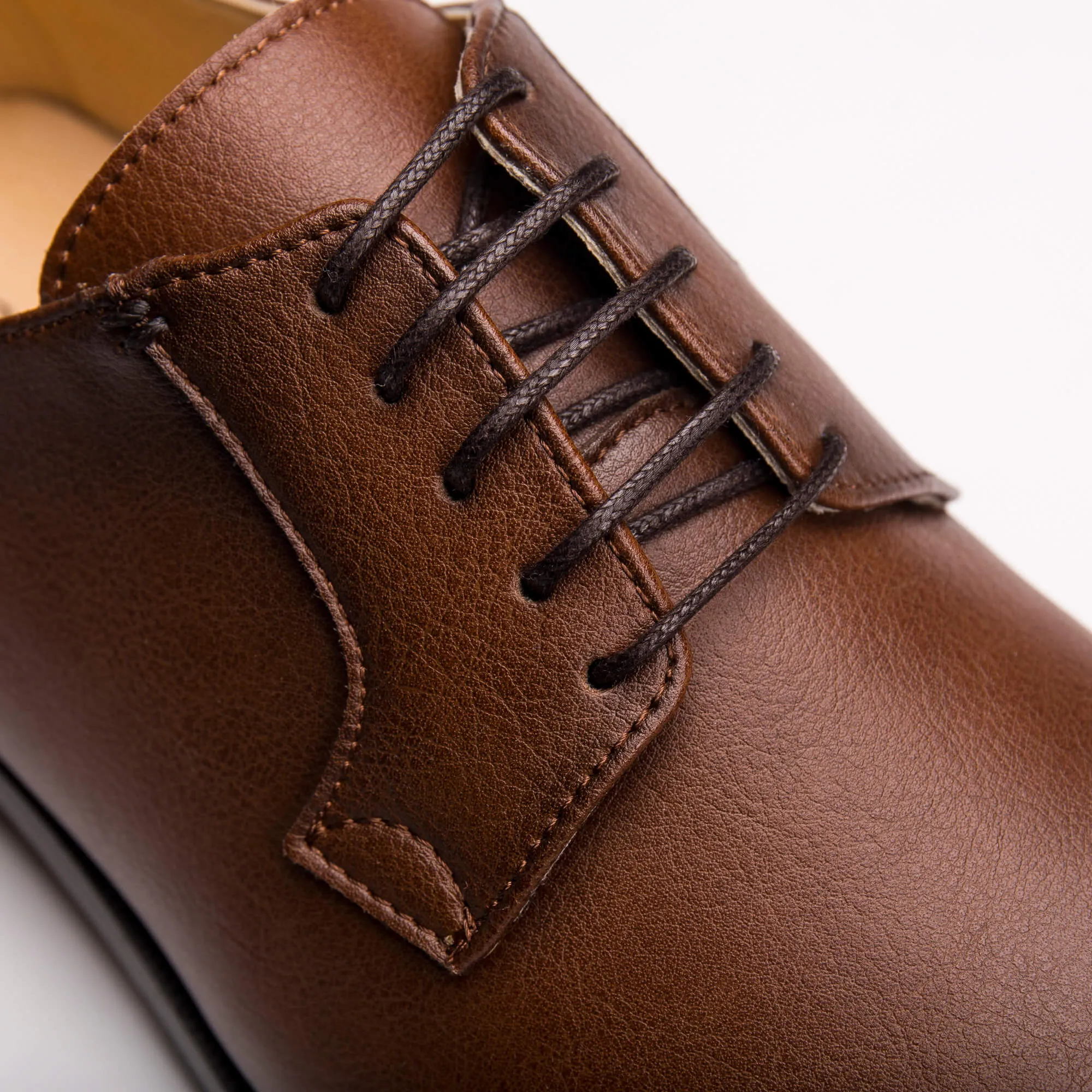Mikel Herren Blucher-Schuhe aus veganem Leder | Braun