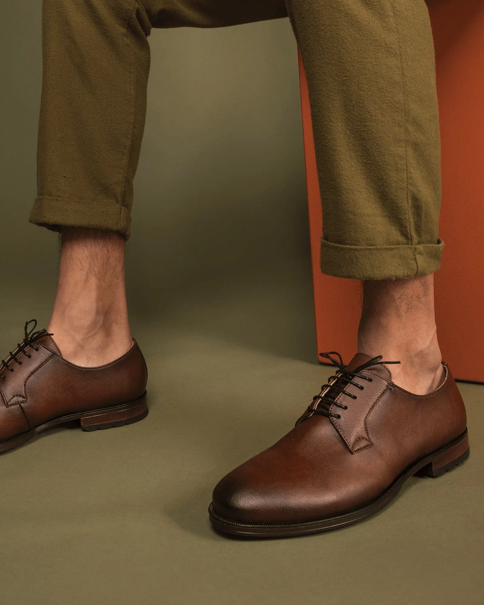Mikel Herren Blucher-Schuhe aus veganem Leder | Braun