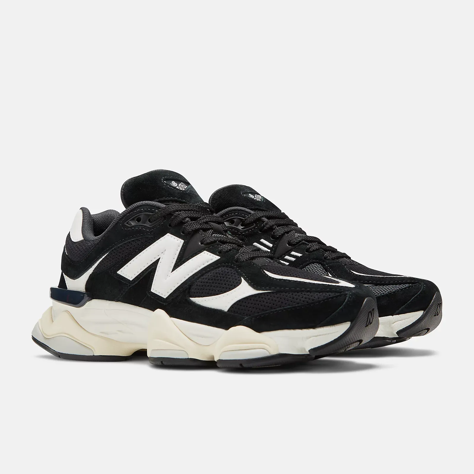 New Balance Schuhe 9060 | Schwarz/Schwarz/Weiß