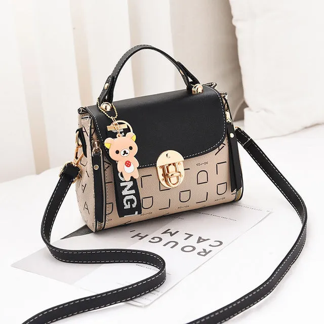 Neuer süßer Damen-PU-Handtaschentyp Hochwertig 2020 Bestseller Kleine Mädchen Raffinierte Farbkombination Casual Mode Kleine quadratische Tasche Fashion Nova Taschen