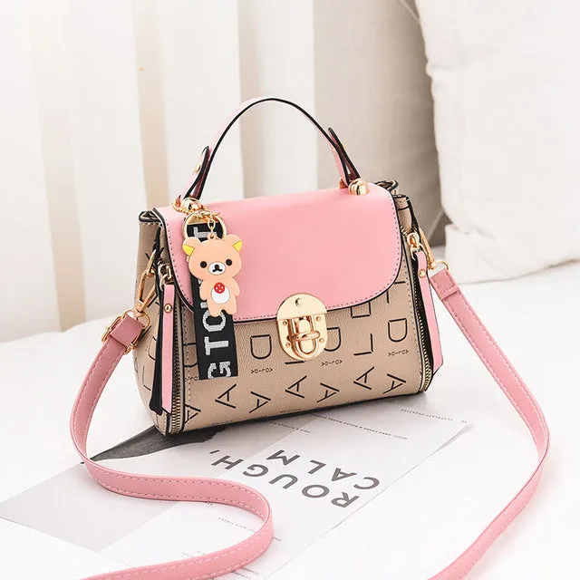 Neuer süßer Damen-PU-Handtaschentyp Hochwertig 2020 Bestseller Kleine Mädchen Raffinierte Farbkombination Casual Mode Kleine quadratische Tasche Fashion Nova Taschen