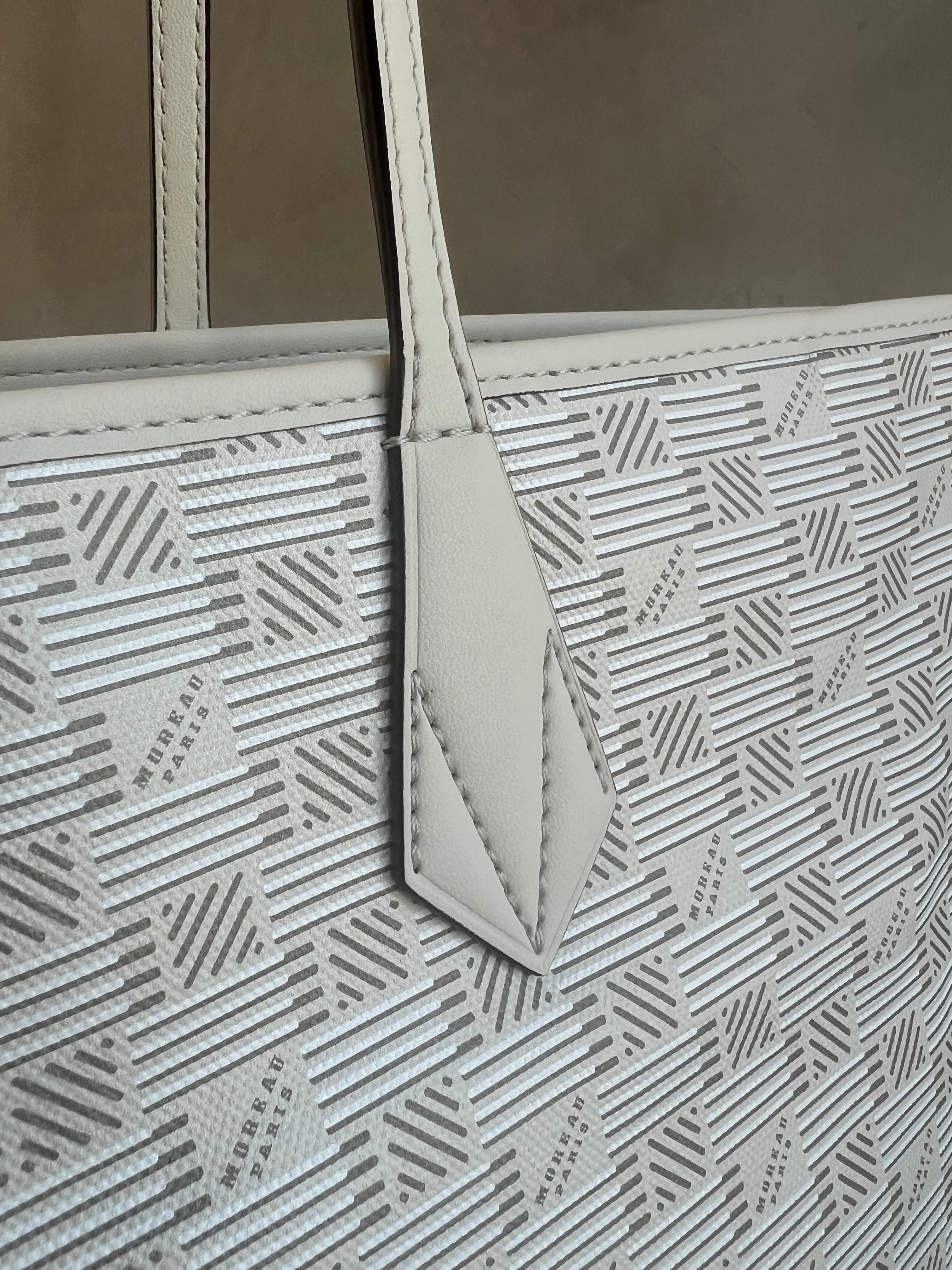 NEUE Saint Tropez Open Tote GM, Champagner Moreau Taschen