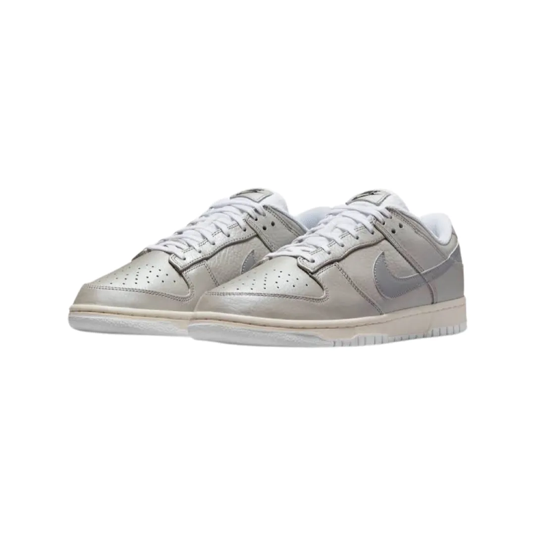 Nike Dunk Low SE Metallisch Silber Weiß Nike Dunk