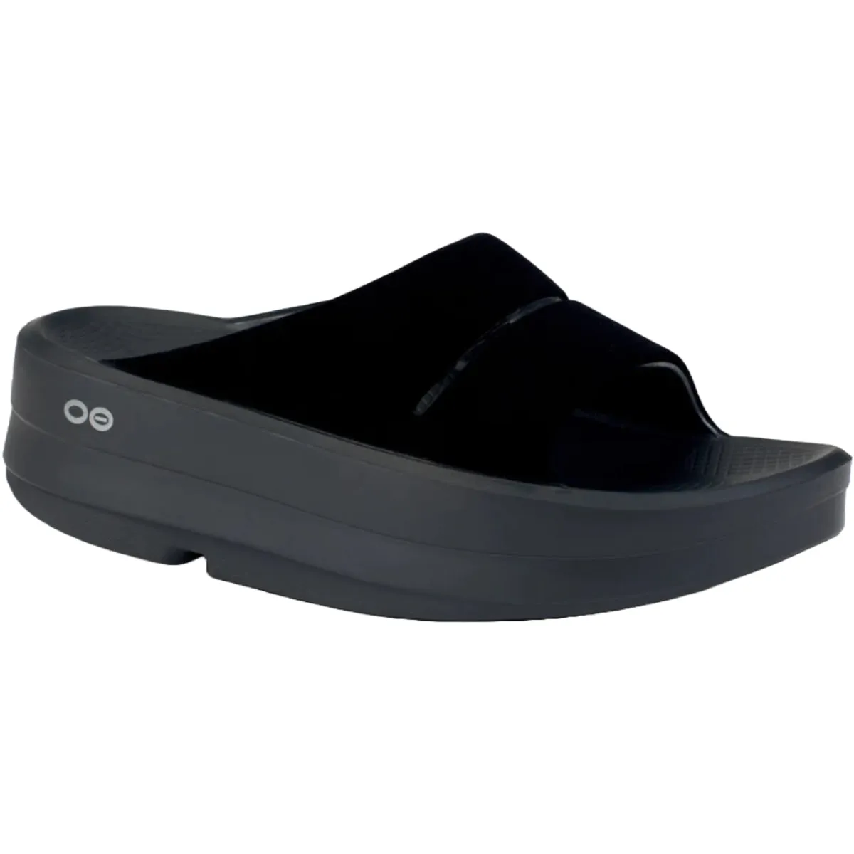 OOFOS OOmega OOahh Posh Sandale - Elegante schwarze Schuhe für Damen von Oofos