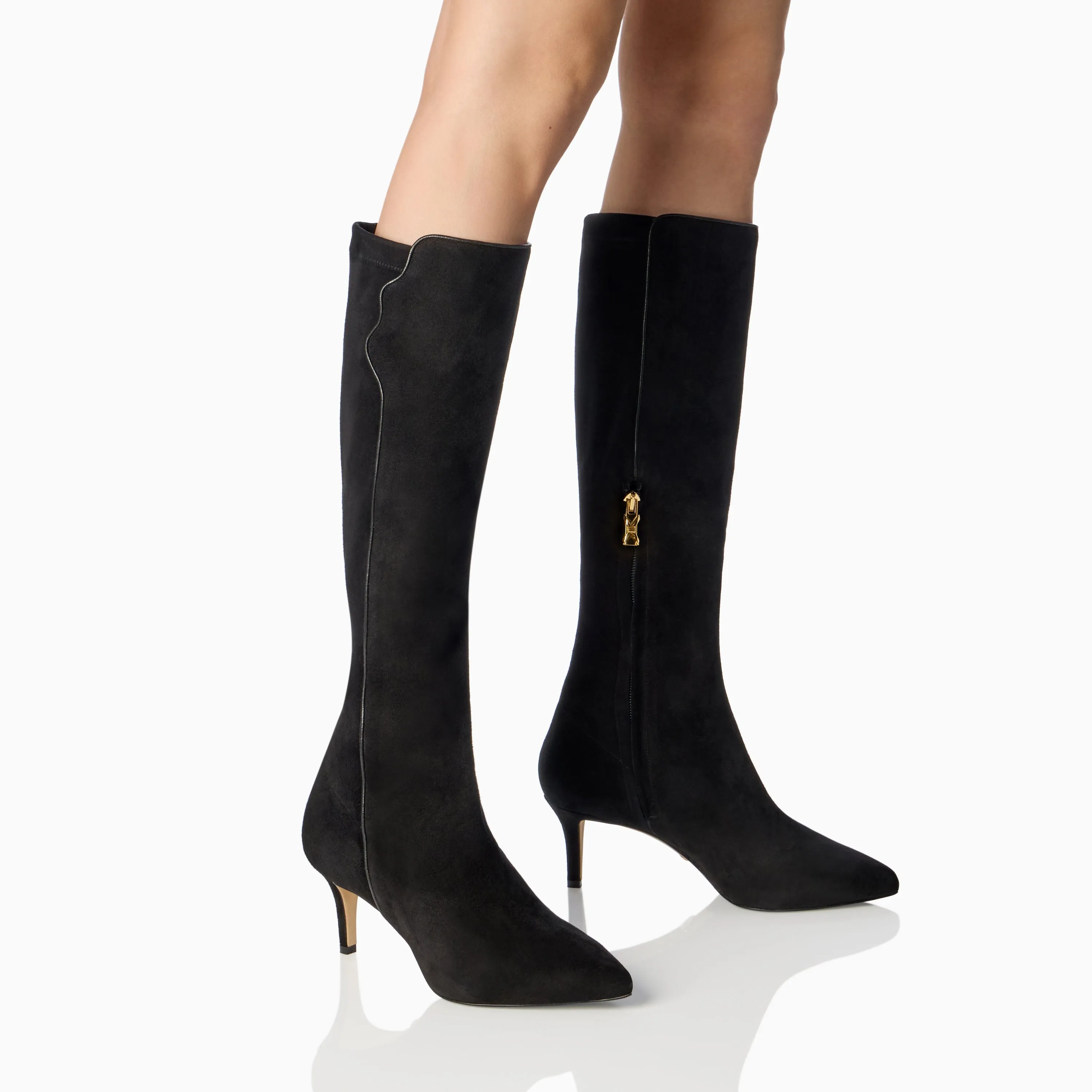 Perfekter Stiefel für Abendkleider 60