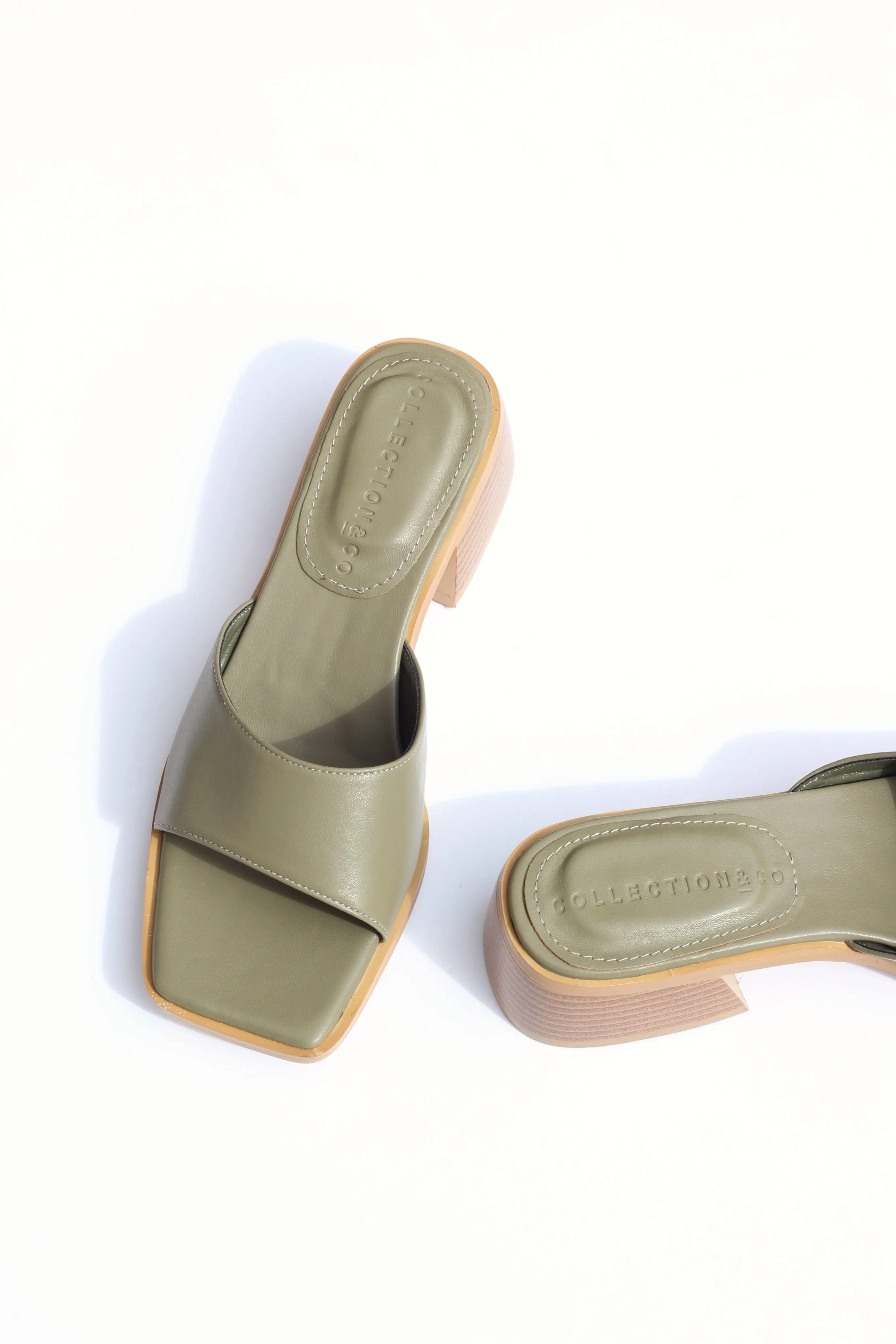 Pia Up-Cycled Vegan-Leder Blockabsatz Pantoffeln | Olivgrün