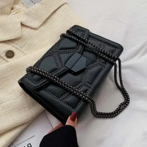 Nietenketten-Kleine Umhängetaschen Für Damen 2020 Schultermessengertasche Damen Luxushandtaschen Modische Nova-Taschen