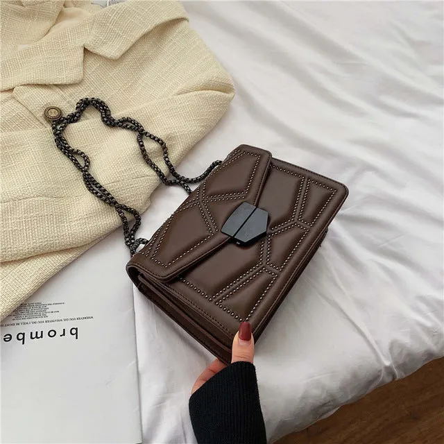 Nietenketten-Kleine Umhängetaschen Für Damen 2020 Schultermessengertasche Damen Luxushandtaschen Modische Nova-Taschen