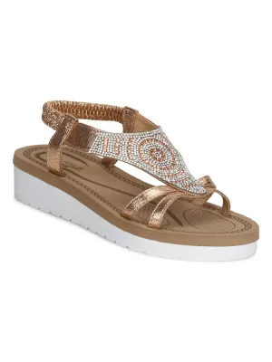 Roségoldene Metallic-Sandalen mit Diamantbesatz und Doppelriemen