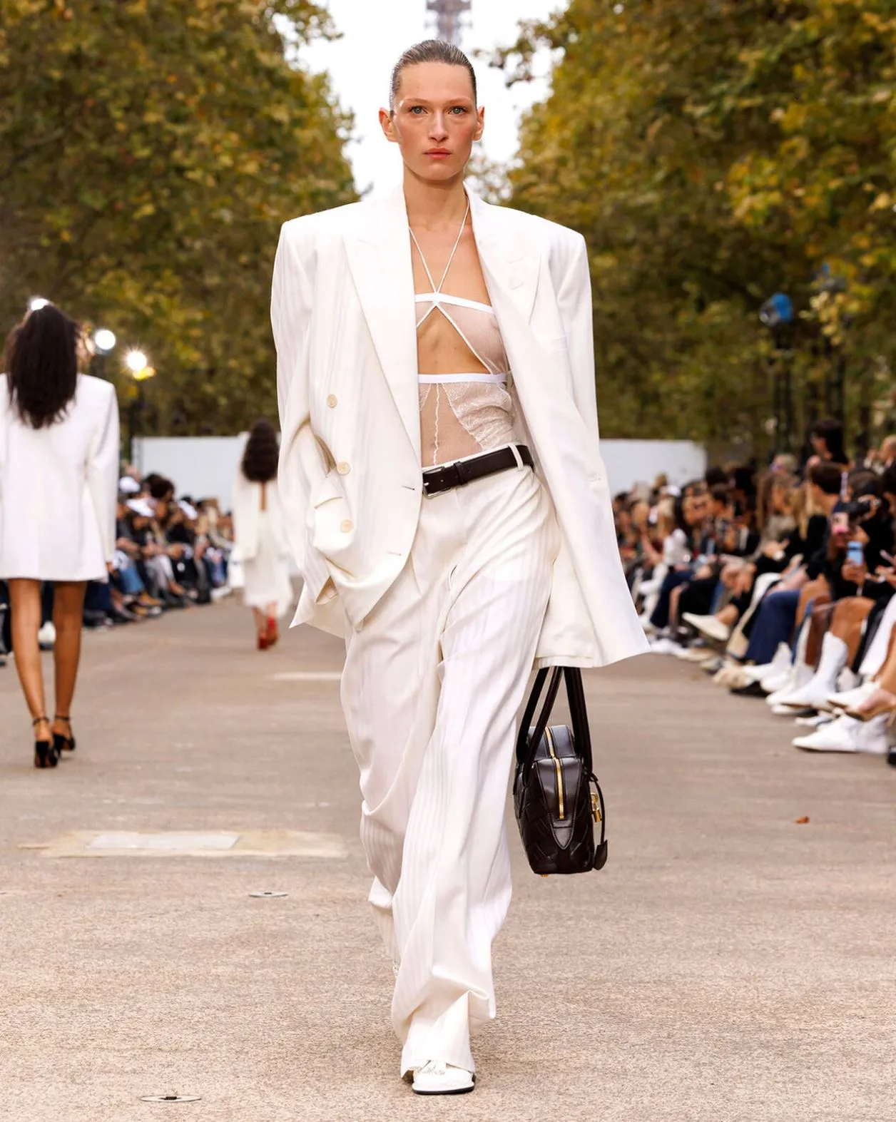 Ryder Schultertasche, Schwarze Taschen_Stella Mccartney_Taschen