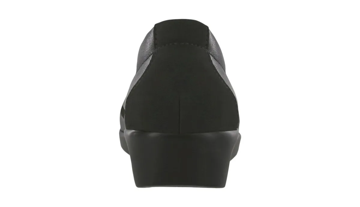 SAS Women's Dream Wildleder in Kohleschwarz