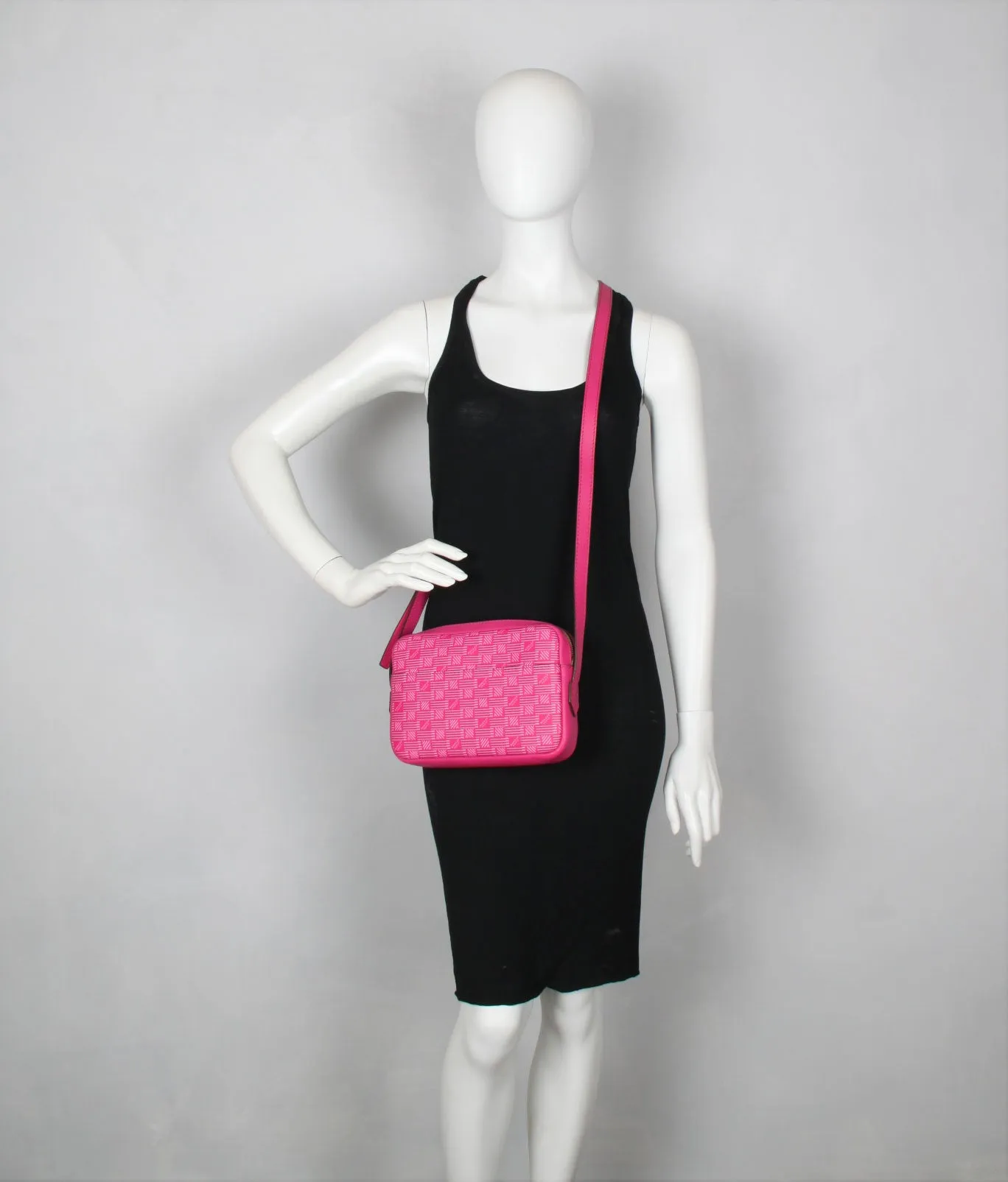 SAVOIE 24 Kameratasche, Fuchsia Moreau Taschen