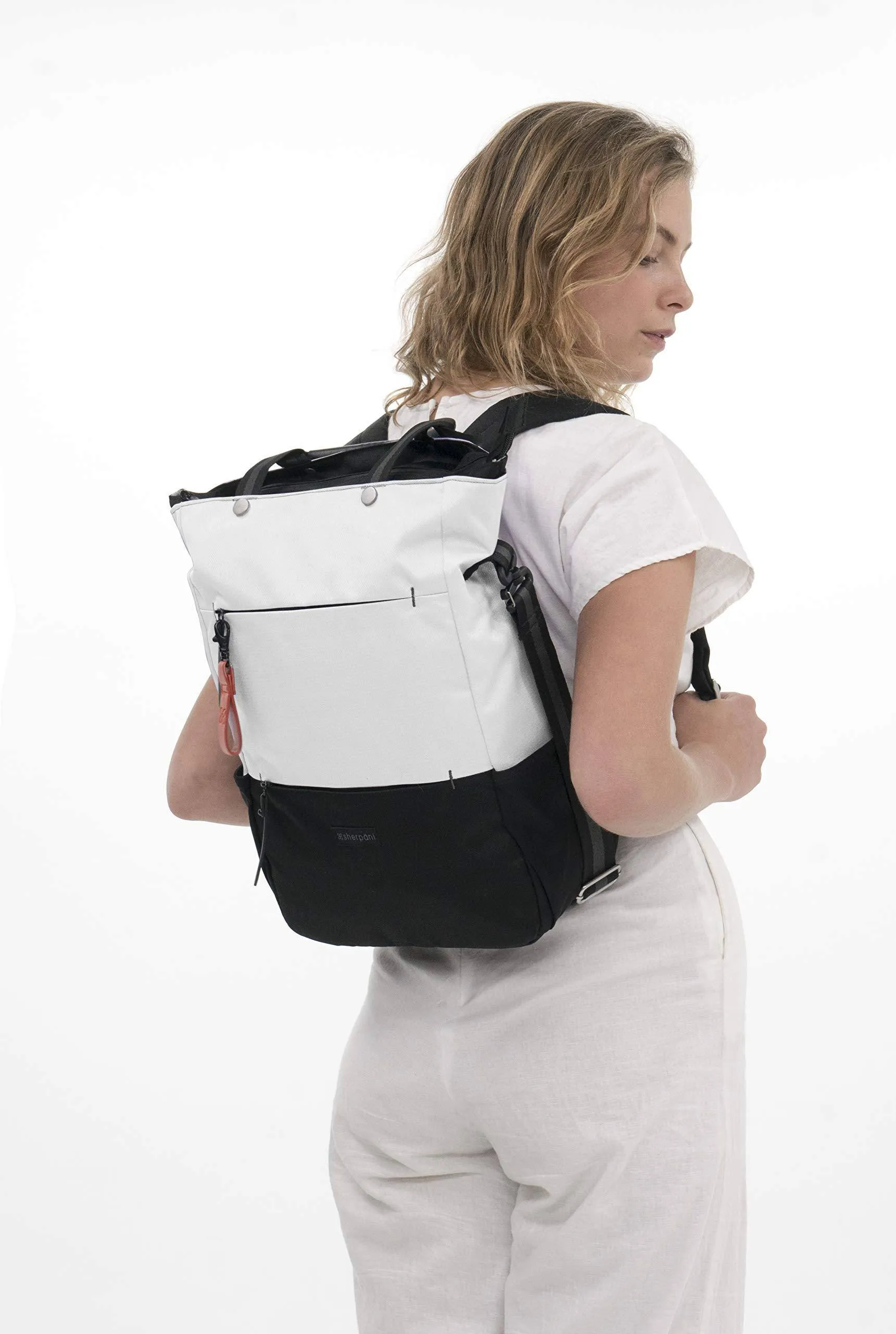 Sherpani Camden, Nylon-Convertible-Rucksack-Tasche, Tragetasche, Umhängetasche für Damen, RFID-Schutz, 15-Zoll-Laptophülle, Sherpani