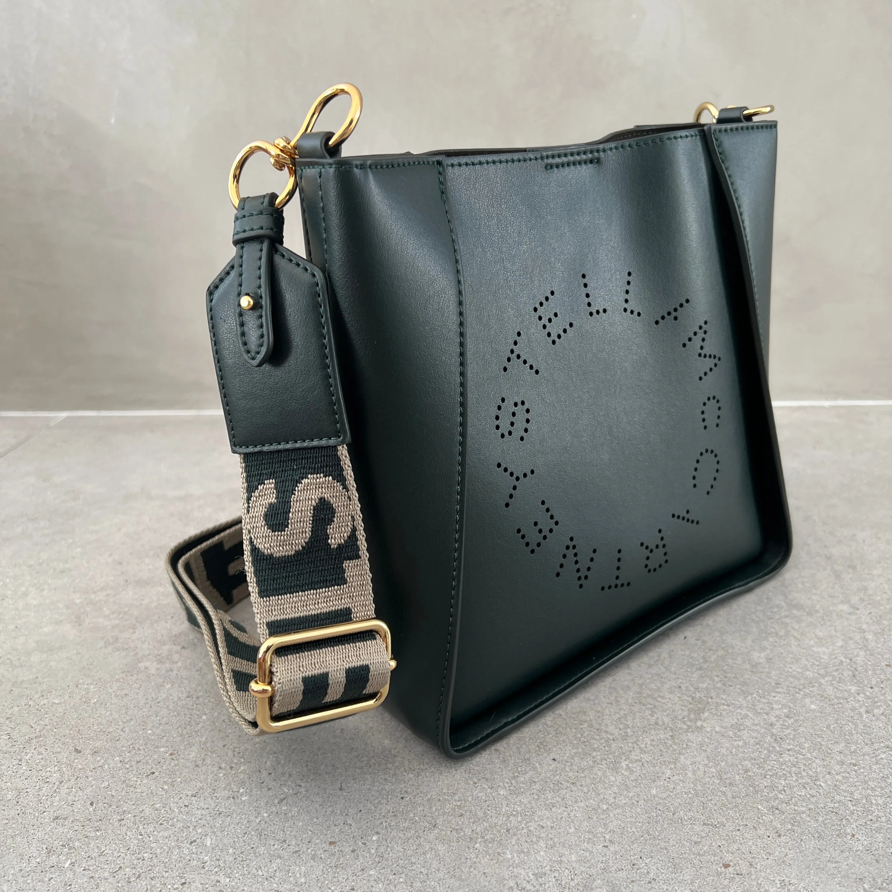 Stella Logo Mini Umhängetasche Hobo Alter, Kiefer Taschen_Stella Mccartney_Taschen